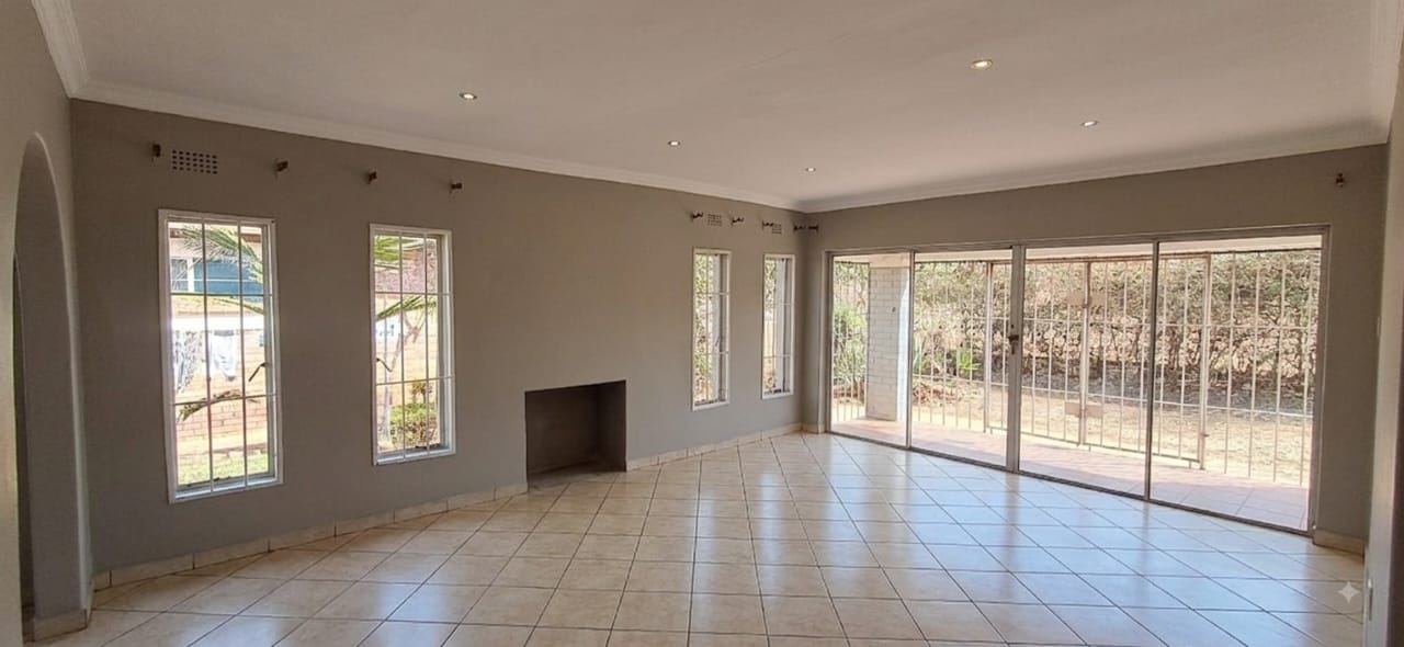 Living room after Millicent Homes maintenance